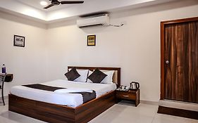 Dream Suites Hotel